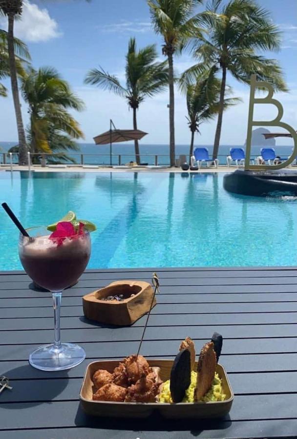 Appartement Terrasse Vue Mer Et Piscine Le Diamant Bagian luar foto