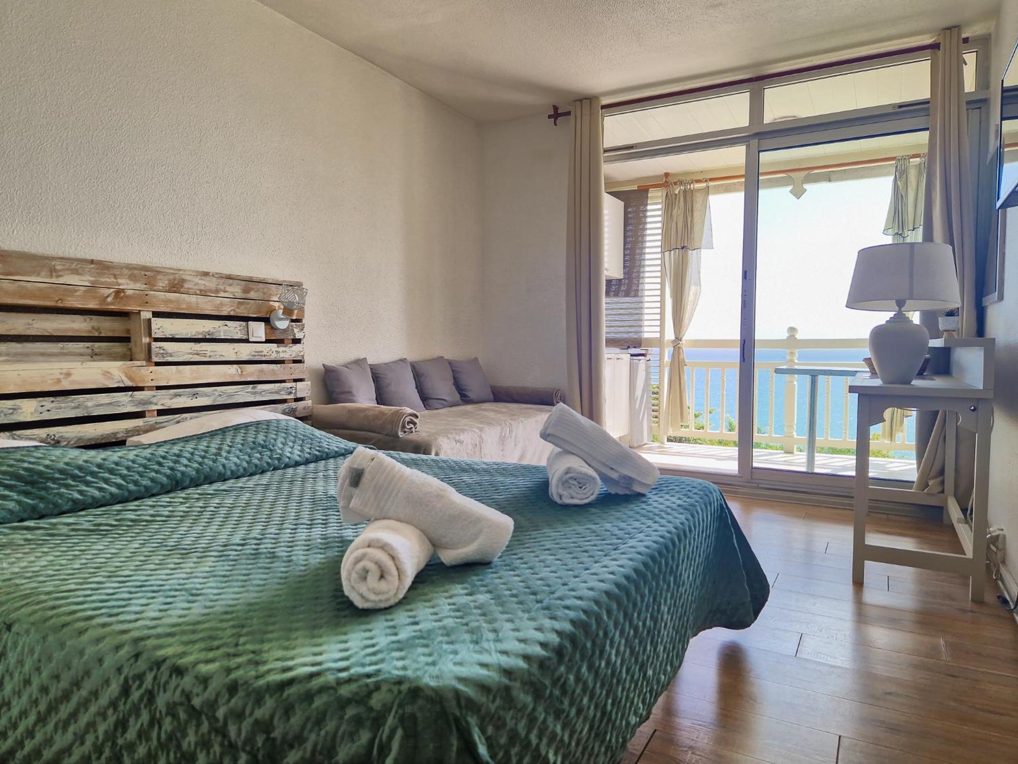 Appartement Terrasse Vue Mer Et Piscine Le Diamant Bagian luar foto